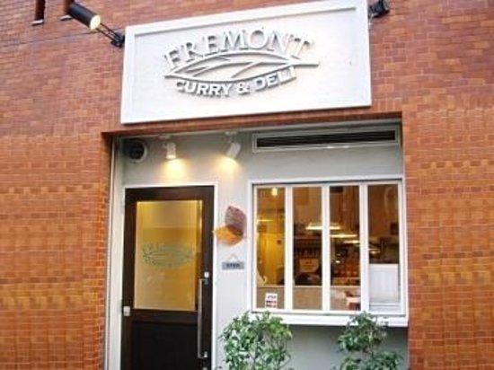 本格炭火タンドール & ネパール料理 フリーモント カレー&デリ